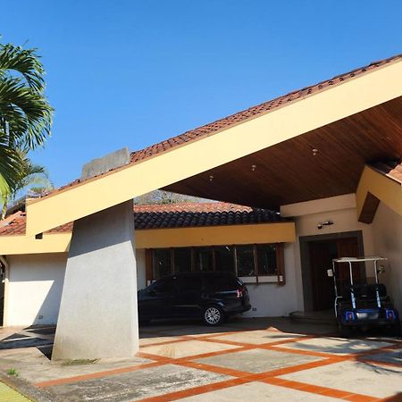 La Casa De Cariari Al Golf Bed and Breakfast Ερέδια Εξωτερικό φωτογραφία