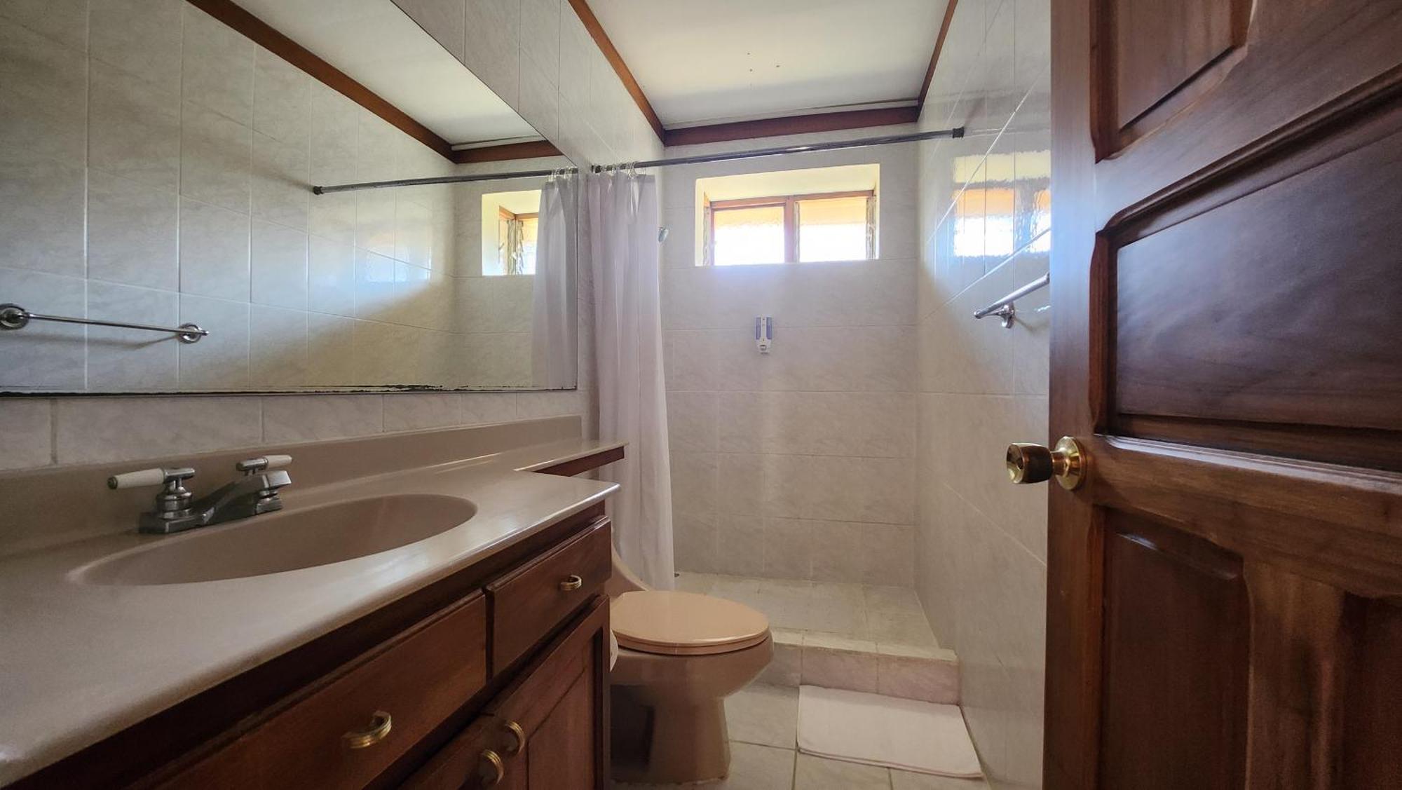 La Casa De Cariari Al Golf Bed and Breakfast Ερέδια Εξωτερικό φωτογραφία