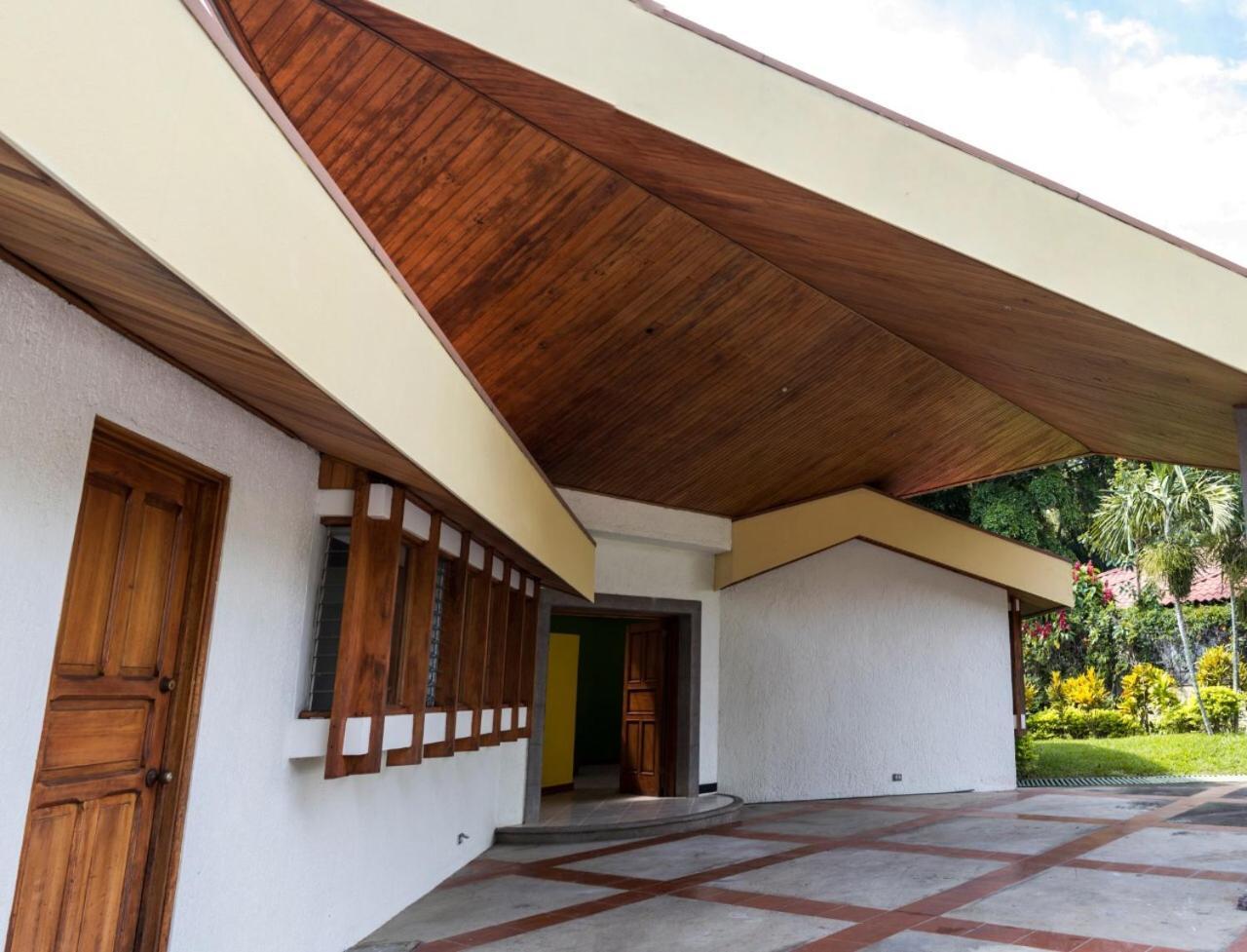 La Casa De Cariari Al Golf Bed and Breakfast Ερέδια Εξωτερικό φωτογραφία